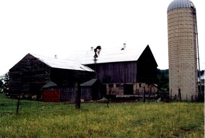 Barn at 9468 4th Line - owned by Jim Archdekin.