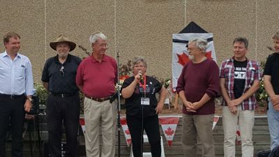 Ballinafad Community Hall - unveiling of a plaque honouring 'Stompin' Tom Connors.