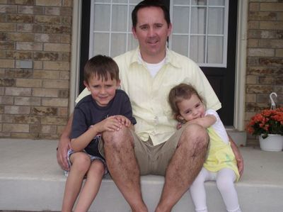 Scott Murray and children prepare for Walk For ALS at the Gellert Centre.