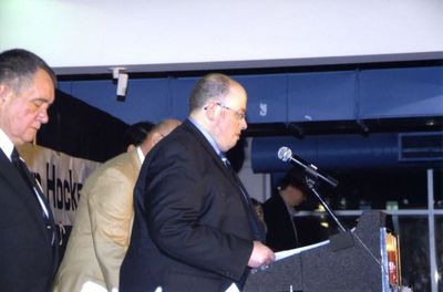 Mike Hancock speaking at a Georgetown Hockey Heritage Council event