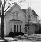 House at 44 Main Street being demolished to add to Bell Canada building