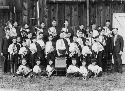 Boy's Band, 1920