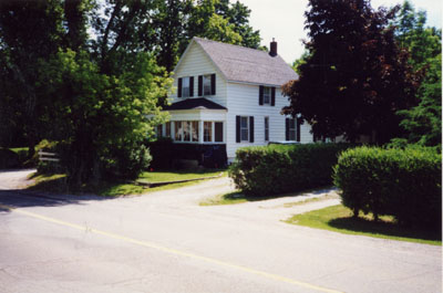 554 Main Street 1990