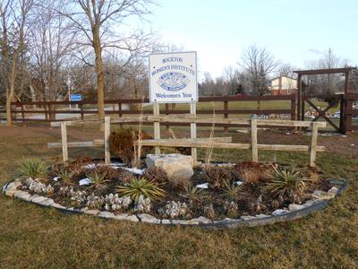 Rockton WI Garden & Sign