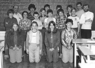 0136. École Ste-Marie à Field, ON, 1981-82 / Ste-Marie School, Field, ON – 1981-82