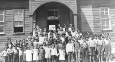 Ancienne école à Désaulniers, canton de Field, ON / Old Désaulniers school, Field Township, ON