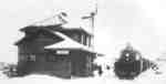 Gare de la compagnie CN à Field, ON, 1942 / CN station, Field, ON, 1942