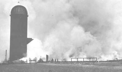 Incendie de la scierie Mageau Lumber, Field, ON, le 11 mai, 1929 / Mageau Lumber fire, Field, ON, May 11, 1929