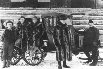 Automobile Ford AT de la compagnie Smith / Smith company's Ford AT automobile, Field, ON