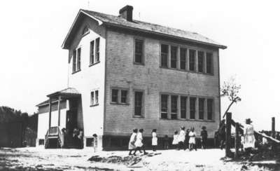 École du village de Field, ON, 1930 / Village school, Field, ON, 1930