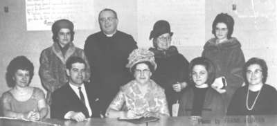 Association des parents–instituteurs à Field, ON, 1961 / Parent–Teacher Association, Field, ON, 1961