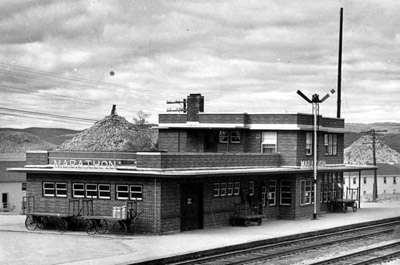 Marathon Train Station