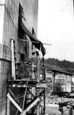 Ear Falls Hydroelectric Generating Station (~1930's)