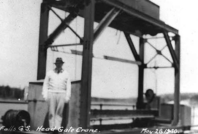 Ear Falls Generating Station - Head Gate Crane