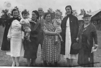 Group Photograph (1939)