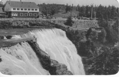 Kakabeka Falls