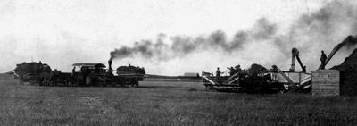 Harvesting Wheat (1913)