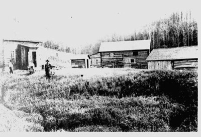 Arola's Home in Nolalu (~1901)