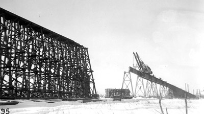 Port Arthur Ore Trestle (1945)