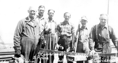 Trestle bridgemen (~1944)