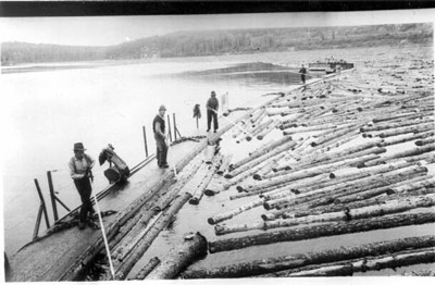 River Drive at Alexander Dam - Lake Helen (1941)