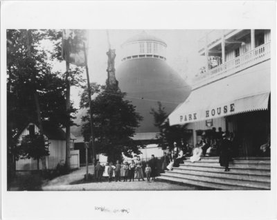 The Park House Hotel and the Temple