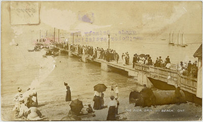 The Pier, Grimsby Beach, Ont postcard