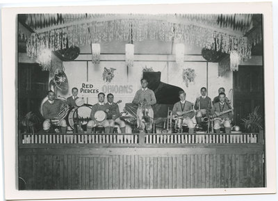 Casino Pier, '20's band at Pier