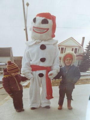 Bonhomme with Children