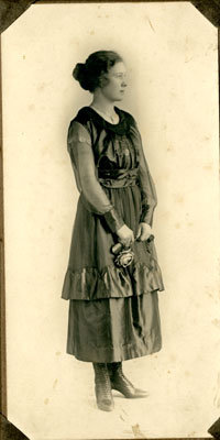 Elizabeth (Lizzie) (Beharriell) Rowan, Circa 1915