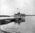 Steamboat Florence Main coming into dock, near Huntsville, Ontario.