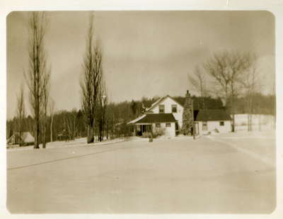 Farmhouse at Fairyport, Fairy Lake, Huntsville, Ontario, in the 1930's