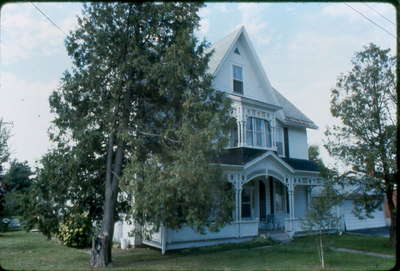 House 15 Centre Street North, Huntsville, Ontario, 1980-1990.