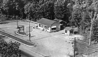 Wardell's Highway 11 Store in the 1950's, Huntsville, Ontario.