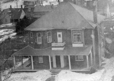 House at 11 High Street, Huntsville, Ontario.