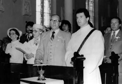 Michel Pommainville ordonné prêtre à l'église St-Joseph d'Orléans.