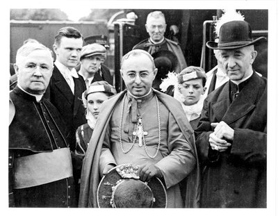 Bishop Kidd, Msgn. Stanley, Cardinal Villeneuve, London, Ontario