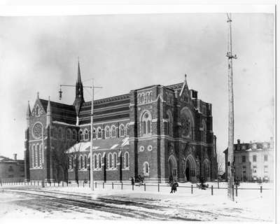 St. Peter's Cathedral, viewed from Richmond Street near the corner of Dufferin Avenue, London, Ontario