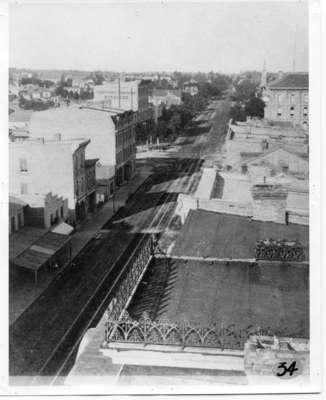 Dundas Street, looking east towards Wellington Street, London, Ontario