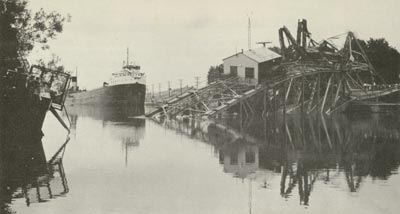 STEELTON and the wreckage of Welland Canal Bridge 12