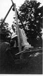 Erection of the war memorial in Milton