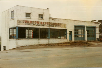 Johnson Bros. Garage. Milton, Ont.