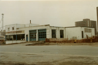 Johnson Bros. Garage. Milton, Ont.