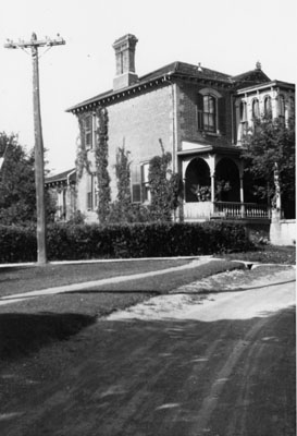 82 Charles St., Milton, Ont.