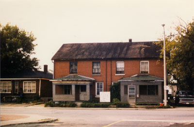 Houses on Main Street, Milton