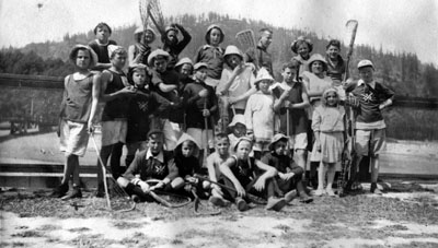 Group of children in casual summer clothing