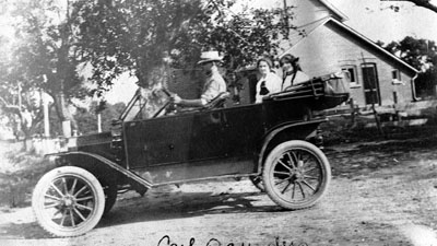 Carl Saunders in car