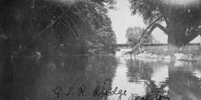 G.T.R. Railway bridge, Milton