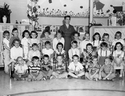 Kindergarten class photograph