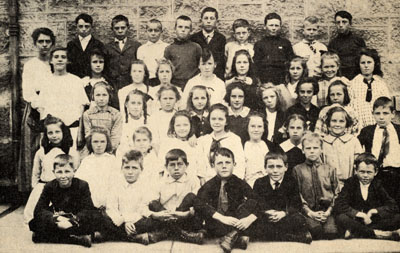 Students at Bruce Street Public School, Milton